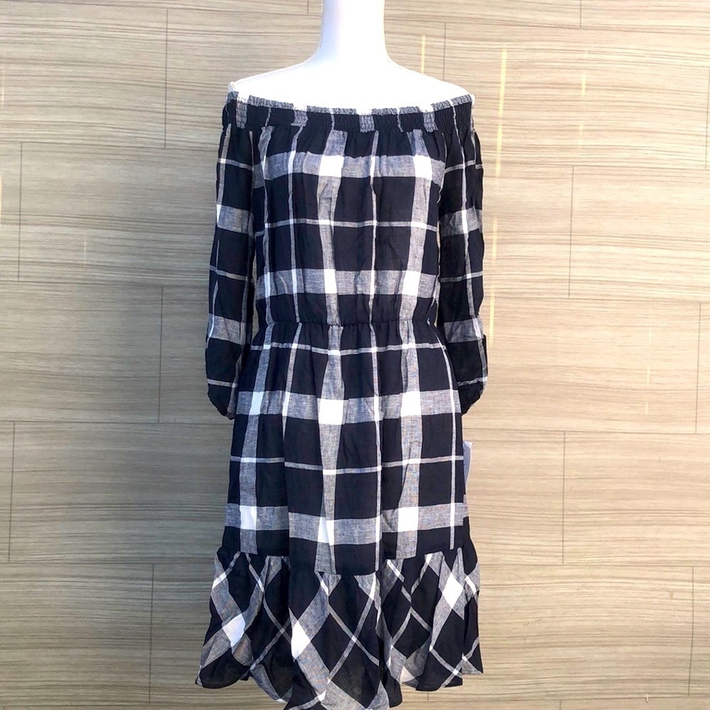 Plaid Dress New with tags Size Medium